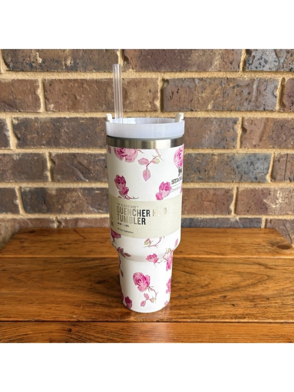Stanley Love Shack Fancy Quencher Tumbler 40oz Pink/White Rose Pattern